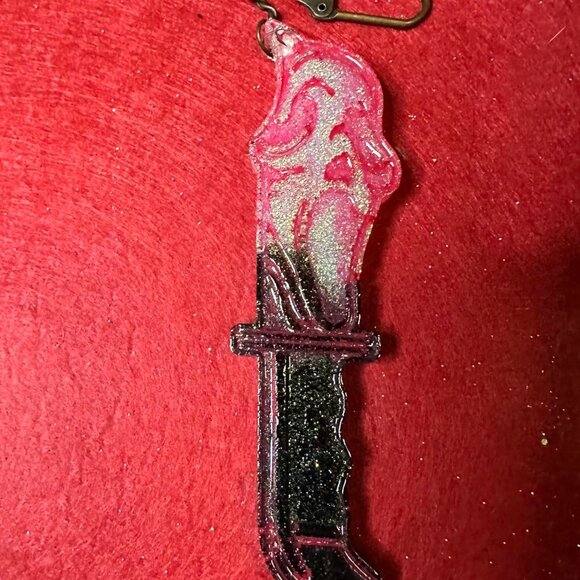 Large Horror Resin Ket Chains - Picture 3 of 3
